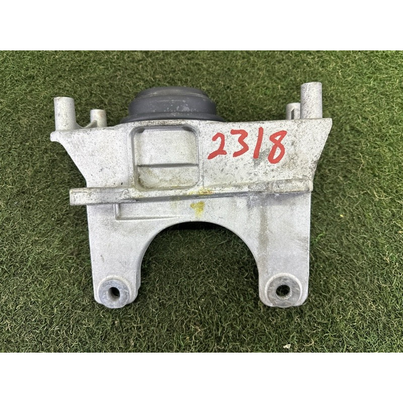 Подушка двигателя (двигатель и элементы) Nissan Rogue T33 2021 2.5 112206RA0A