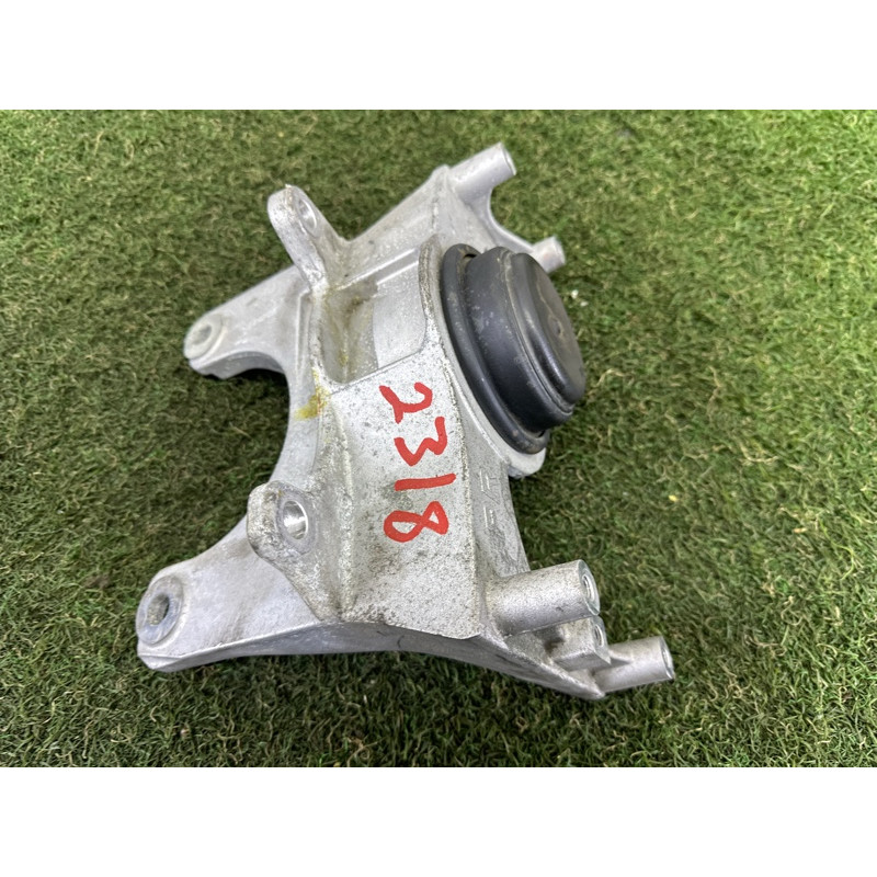 Подушка двигателя (двигатель и элементы) Nissan Rogue T33 2021 2.5 112206RA0A