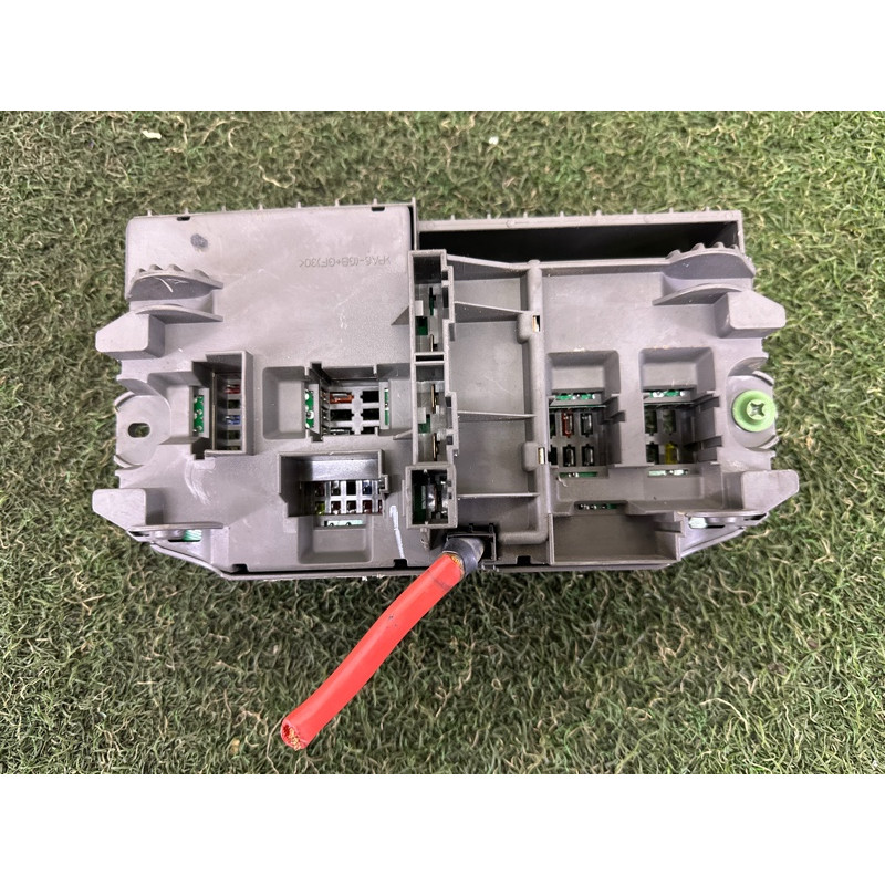 Блок запобіжників (електрика) BMW X5 E70 2011 3.0 61149145115