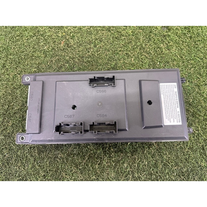 Блок предохранителей (электрика) LAND ROVER Range Rover L405 2014 5.0 LR045951