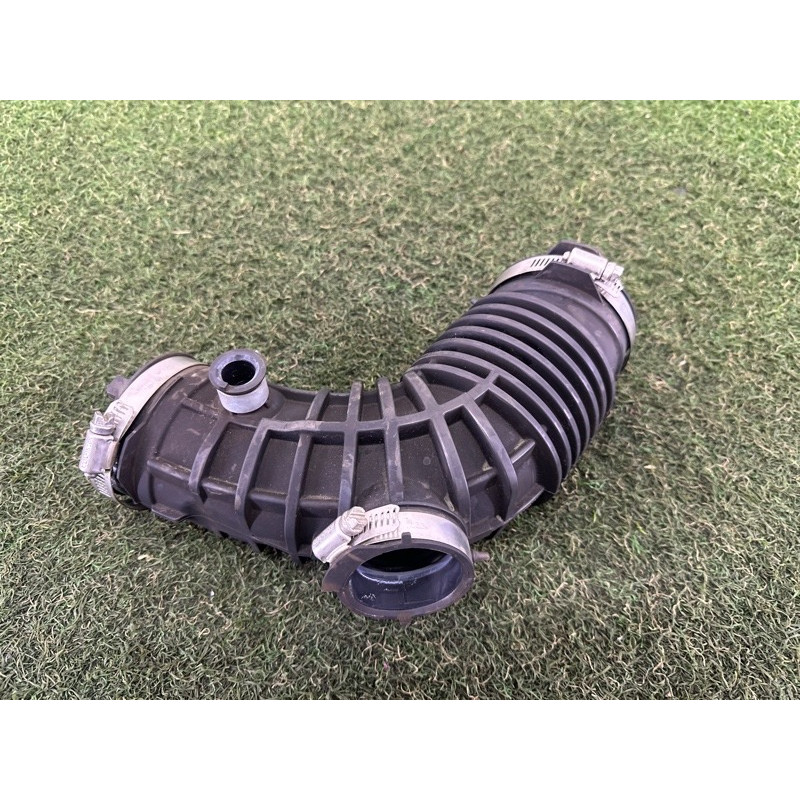 Патрубок повітряного фільтра (подача палива) Nissan Rogue T33 2022 1.5 165786RC1B