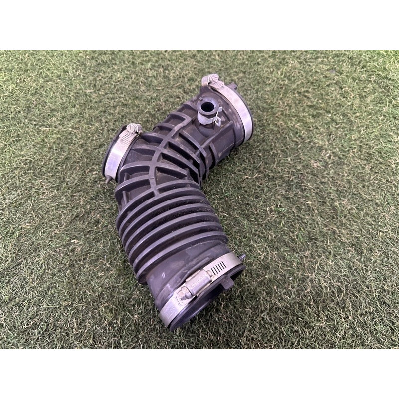 Патрубок повітряного фільтра (подача палива) Nissan Rogue T33 2022 1.5 165786RC1B