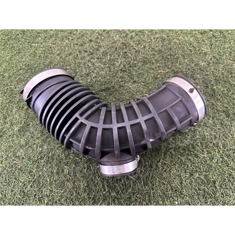 Патрубок повітряного фільтра (подача палива) Nissan Rogue T33 2022 1.5 165786RC1B