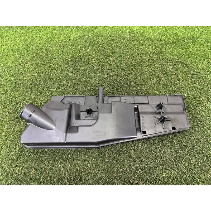Резонатор воздушный (впускная система) Nissan Rogue T33 2022 1.5 165856RC1B