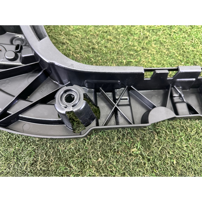 Кріплення бампера (кузов і елементи) BMW X3 F25 2013 2.0 51127239884