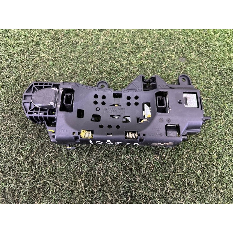 Кронштейн ручки двери (кузов и элементы) AUDI Q5 FY 2020 2.0 DJYA 80A837811