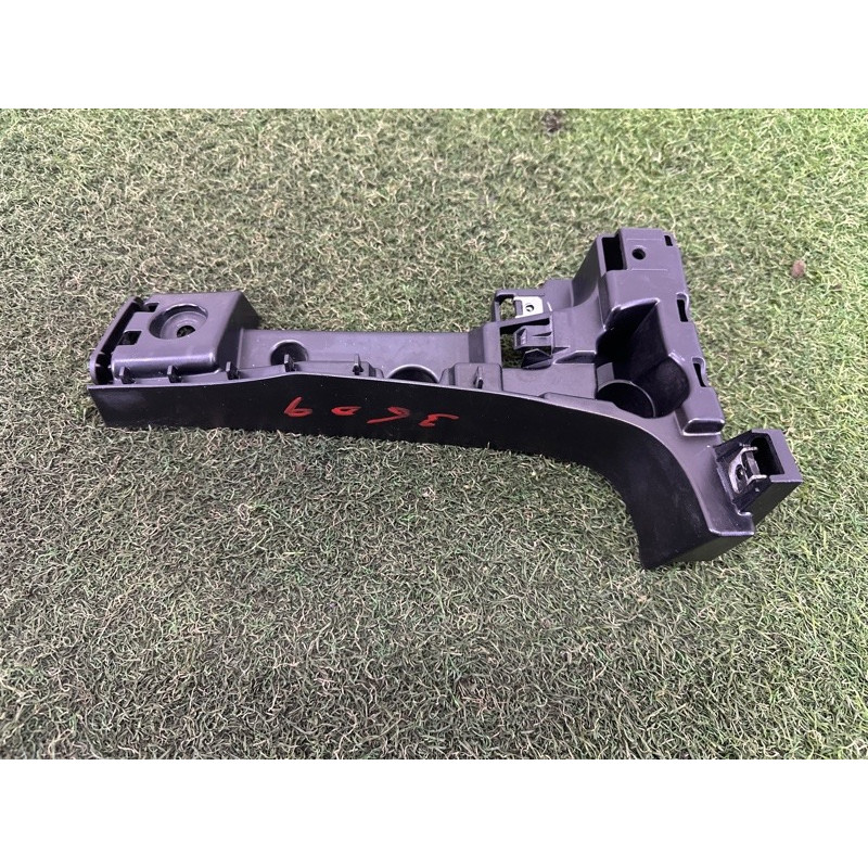 Крепление бампера (кузов и элементы) BMW X5 E70 2011 3.0 51127226936