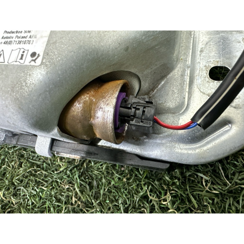Airbag коленей (airbag / безопасность) BMW X1 F48 2016 2.0 72129296979