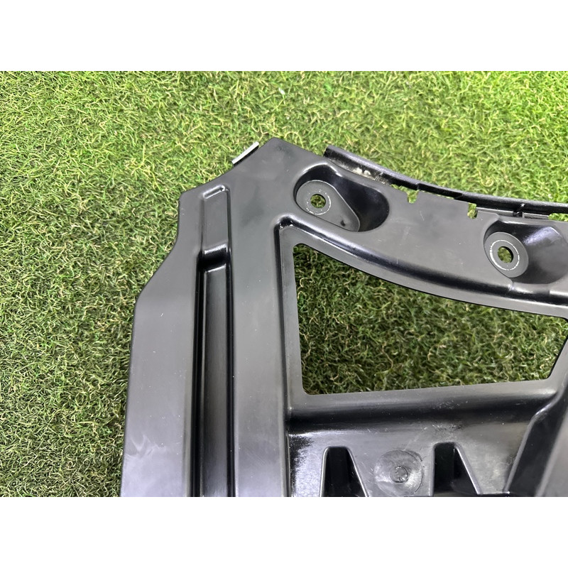 Кріплення бампера (кузов і елементи) BMW X3 F25 2013 2.0 51127210078