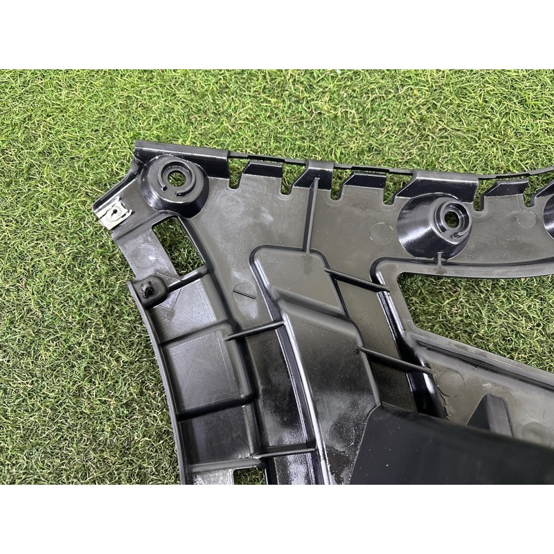 Кріплення бампера (кузов і елементи) BMW X3 F25 2013 2.0 51127210078
