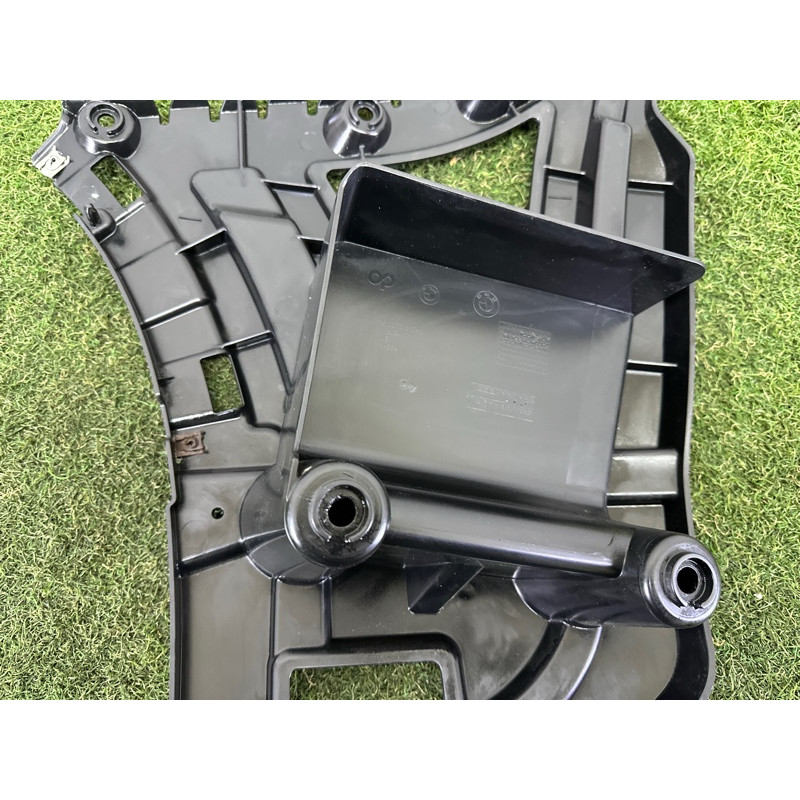 Кріплення бампера (кузов і елементи) BMW X3 F25 2013 2.0 51127210078