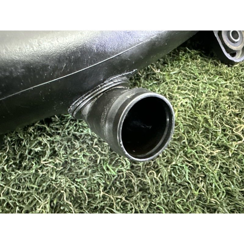 Патрубок воздушного фильтра (впускная система) LAND ROVER Discovery Sport L550 2016 2.0 LR024307