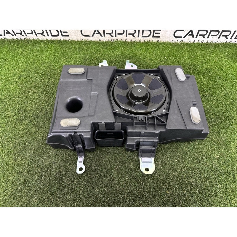 Сабвуфер (электрика) LAND ROVER Range Rover Evoque L538 2015 2.0 LR025879