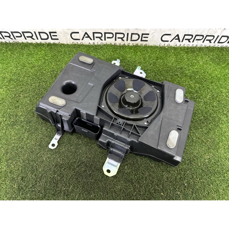 Сабвуфер (электрика) LAND ROVER Range Rover Evoque L538 2015 2.0 LR025879