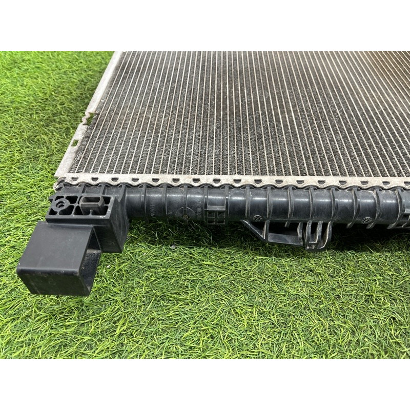 Радіатор охолодження (система охлаждения) Volkswagen Amarok Not specified 2.0 2H0121253A