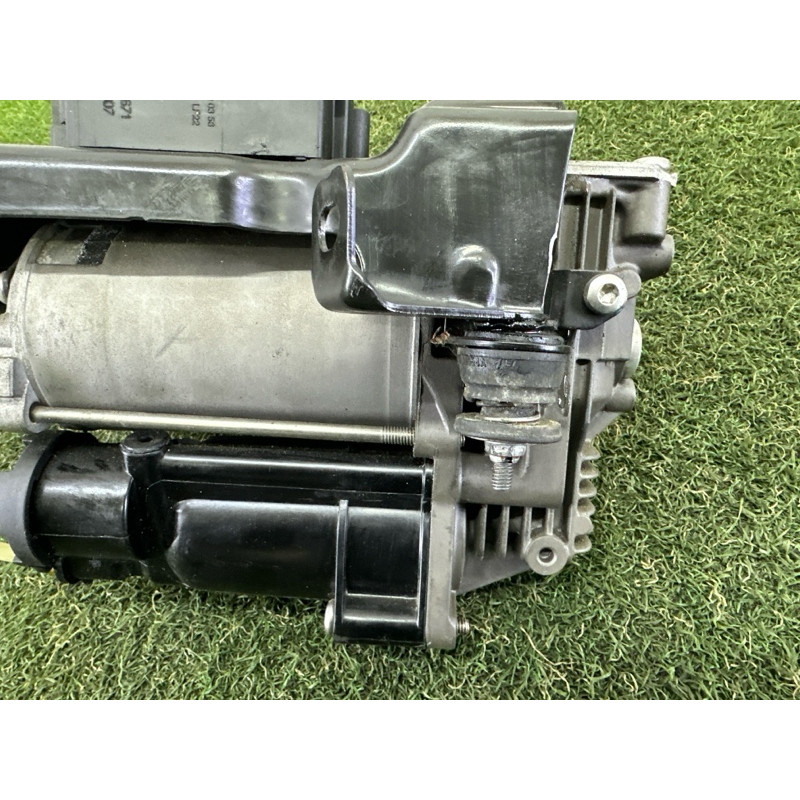 Компресор підвіски (підвіска) Mercedes-Benz GL X164 2011 3.0 A1643201204