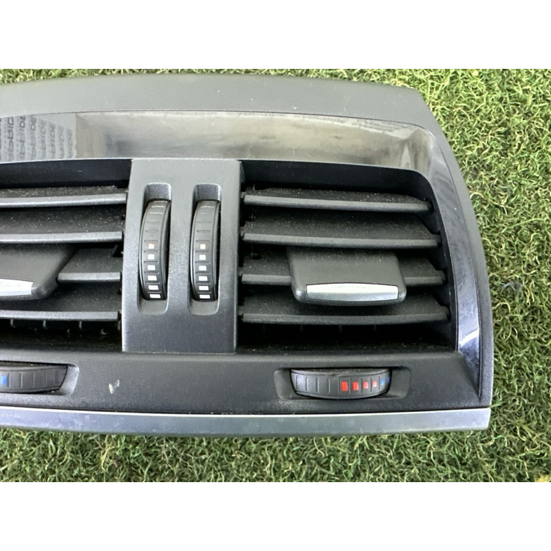 Дефлектор повітроводу (салон) BMW X5 F15 2015 3.0 64229252013