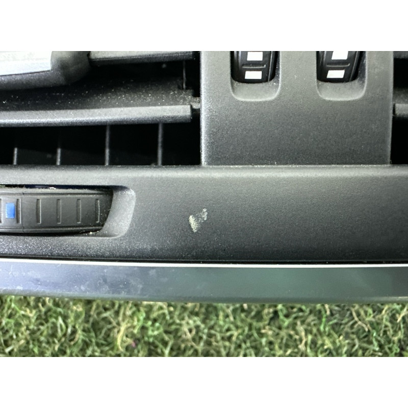 Дефлектор повітроводу (салон) BMW X5 F15 2015 3.0 64229252013