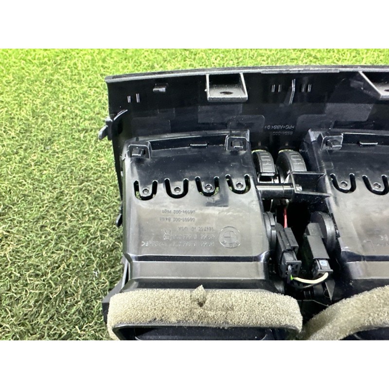 Дефлектор повітроводу (салон) BMW X5 F15 2015 3.0 64229252013