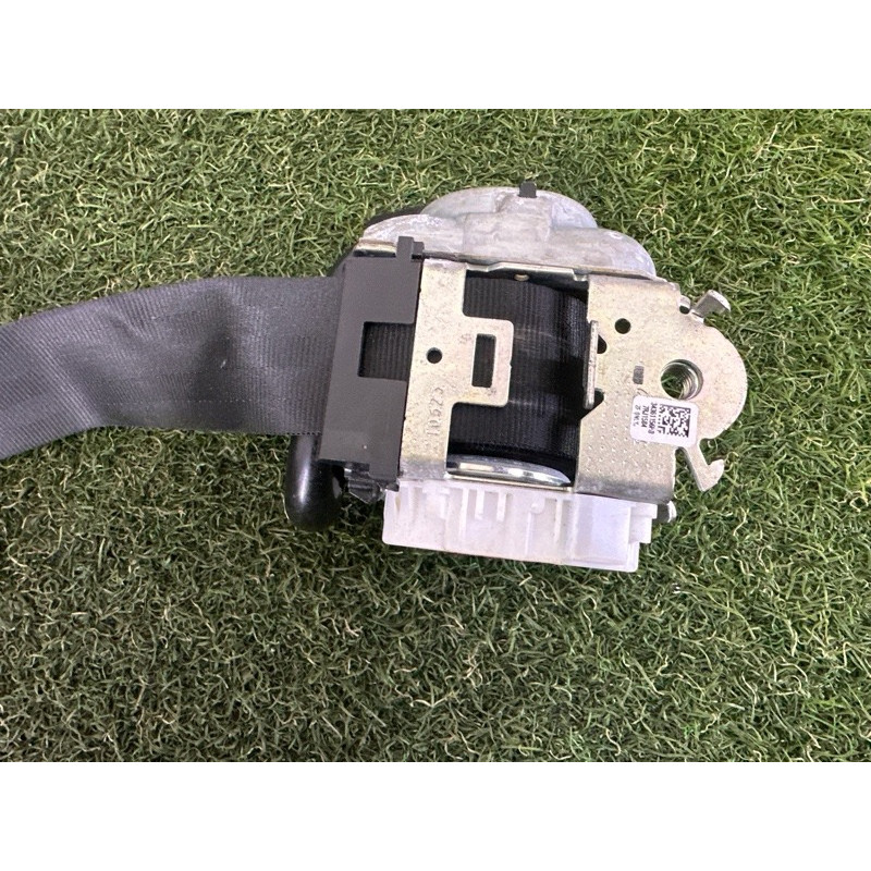 Ремінь безпеки (airbag / безпека) Nissan Rogue T33 2021 2.5 868846RR5A
