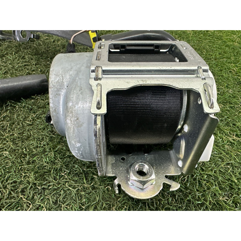 Ремінь безпеки (airbag / безпека) Nissan Rogue T33 2021 2.5 868846RR5A