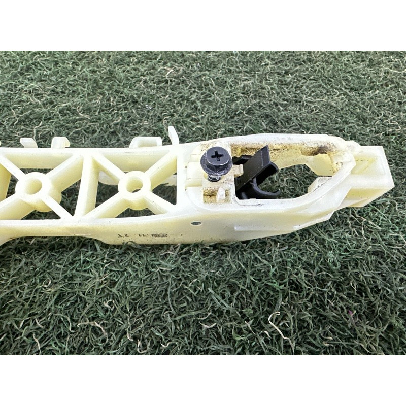Кронштейн ручки дверей (кузов и элементы) Hyundai Sonata DN8 2020 2.5 82655L1200