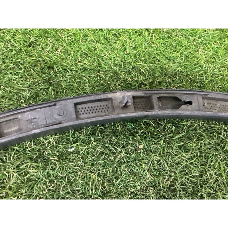 Накладка на крыло (кузов и элементы) Volkswagen Touareg NF 2013 3.6 CGRA 7P6853717CGRU