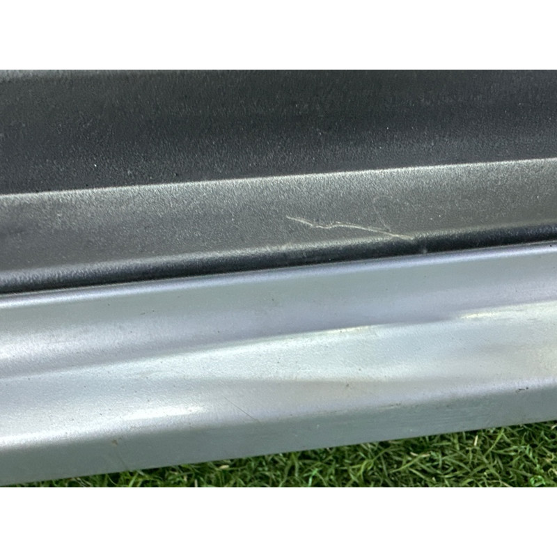 Накладка на порог (кузов і елементи) BMW X1 F48 2016 2.0 51777403399