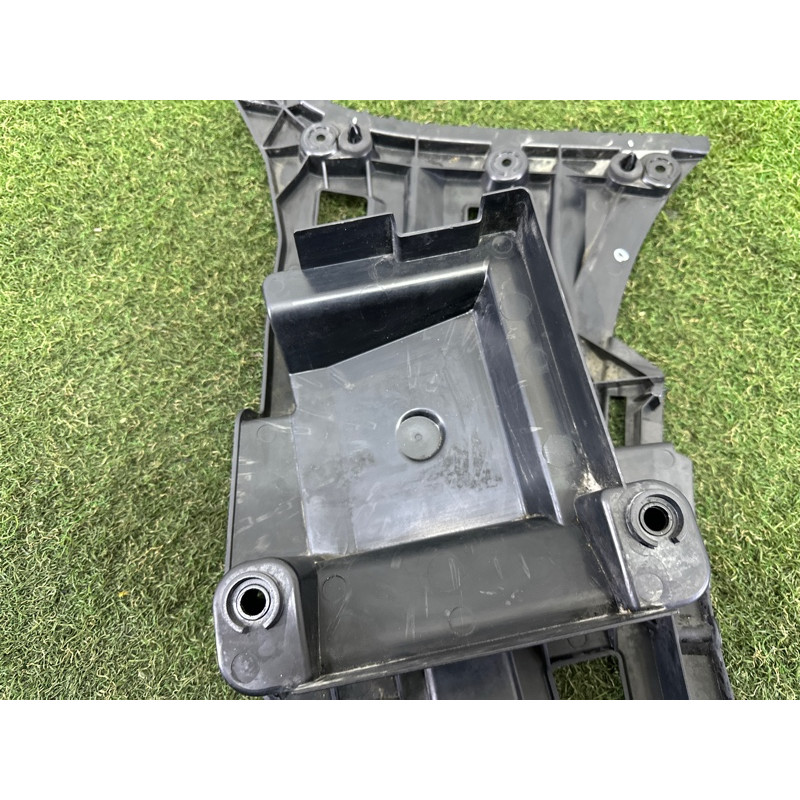 Кріплення бампера (кузов і елементи) BMW X1 F48 2016 2.0 51127332317