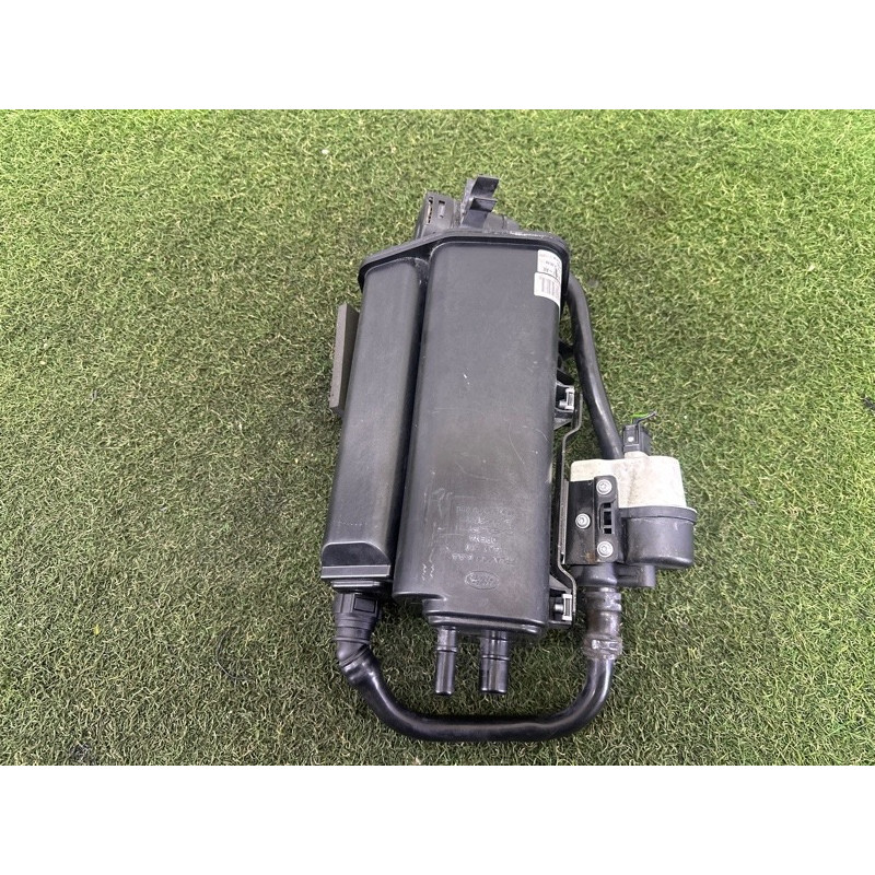 Абсорбер топливный (топливная система) LAND ROVER Range Rover L405 2014 5.0 LR061273