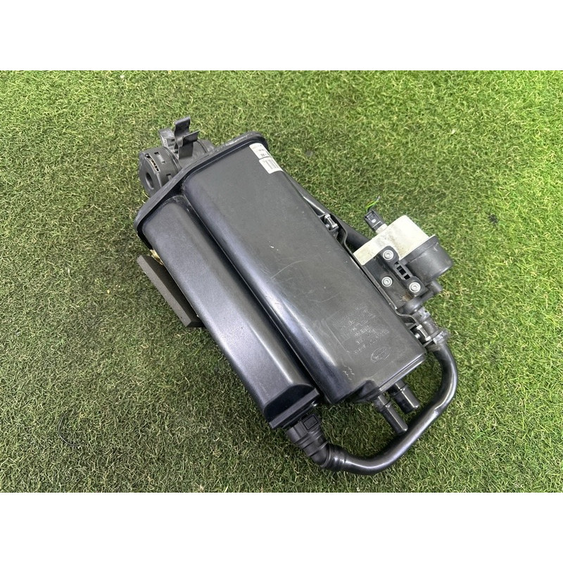Абсорбер топливный (топливная система) LAND ROVER Range Rover L405 2014 5.0 LR061273