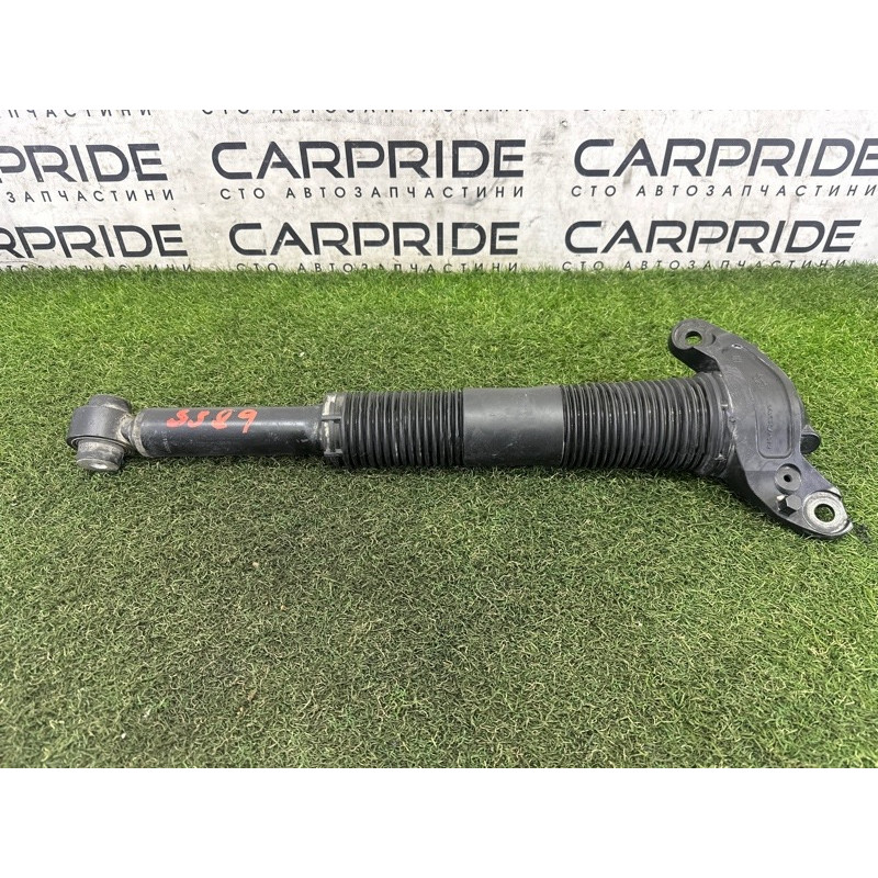 Амортизатор (подвеска) LAND ROVER Discovery Sport L550 2016 2.0 LR061355