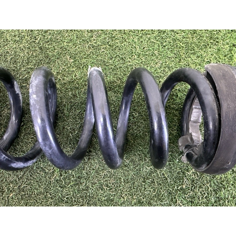 Пружина підвіски (подвеска) LAND ROVER Discovery Sport L550 2016 2.0 LR078664