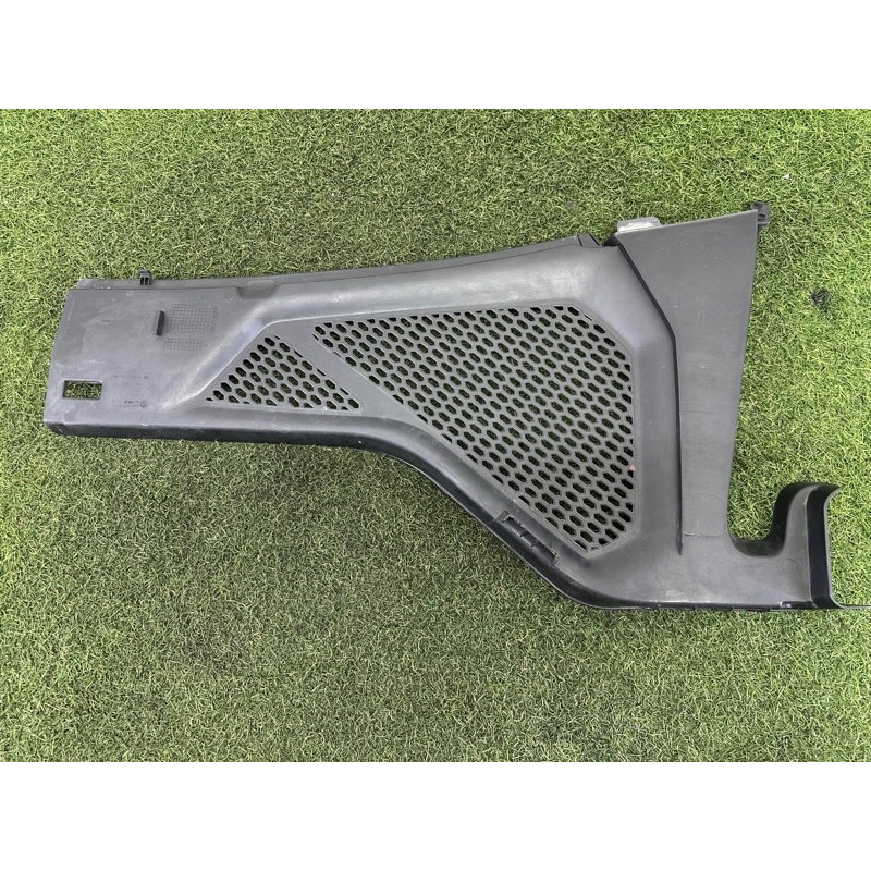 Накладка на жабо (кузов і елементи) BMW X5 F15 2015 3.0 64319245594