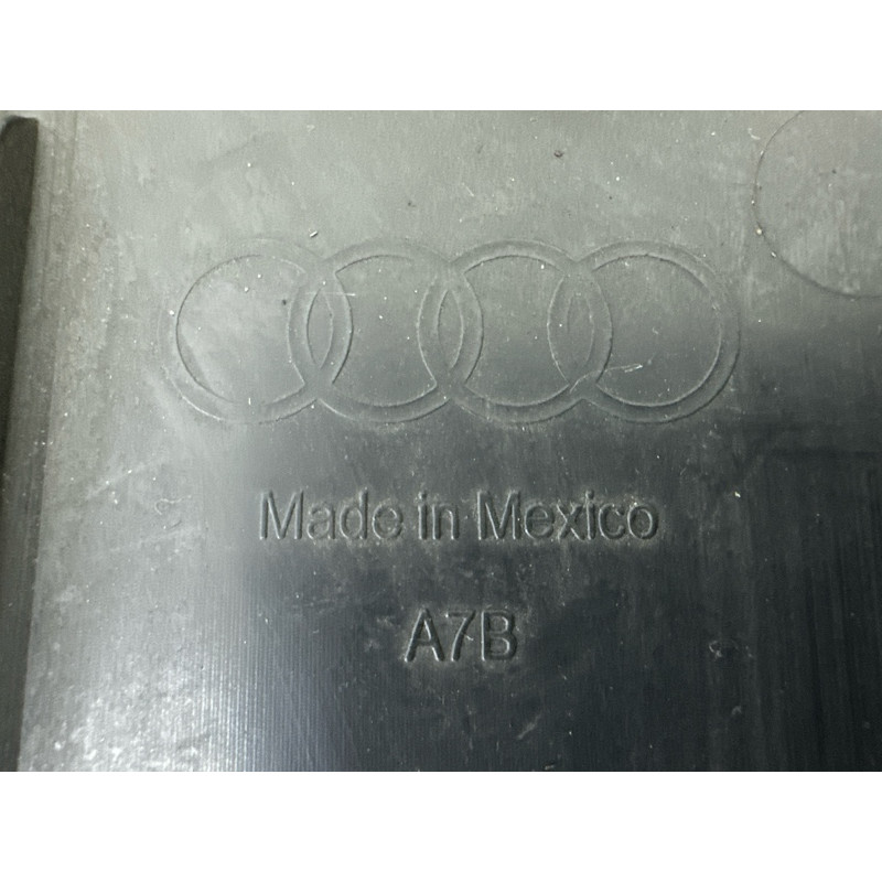 Накладка передньої панелі (кузов і елементи) AUDI Q5 FY 2020 2.0 DJYA 80A807081