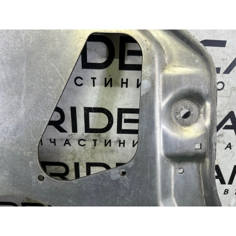 Захист двигуна (кузов і елементи) BMW X5 E70 2011 3.0 31106786568