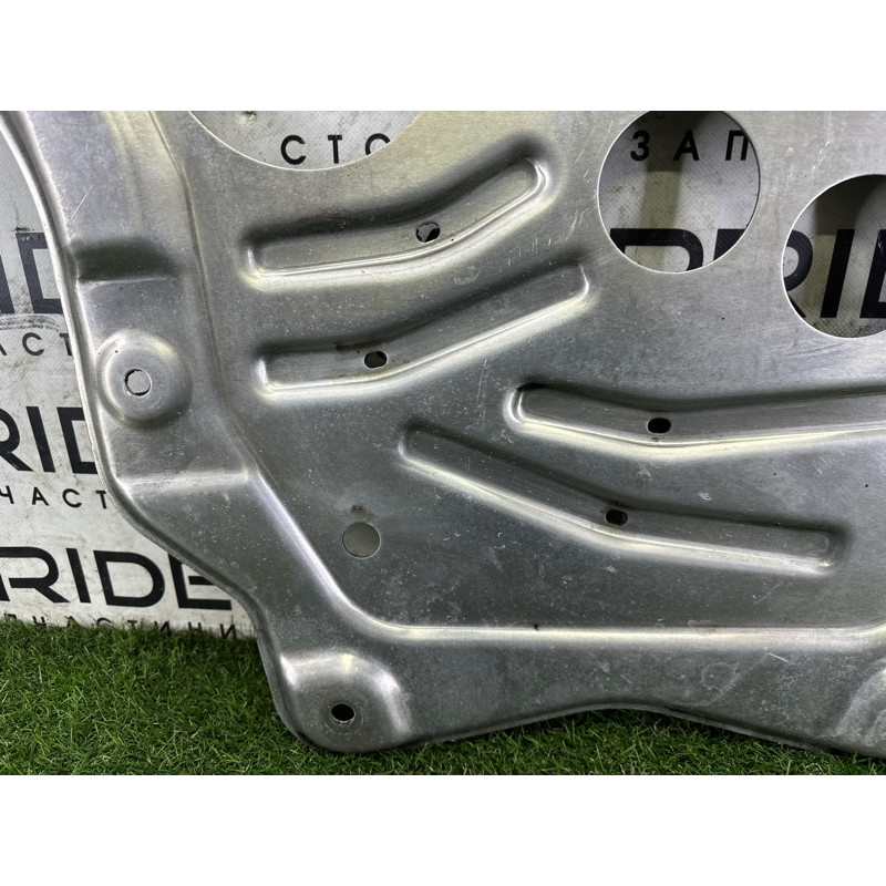 Захист двигуна (кузов і елементи) BMW X5 F15 2015 3.0 31116853815