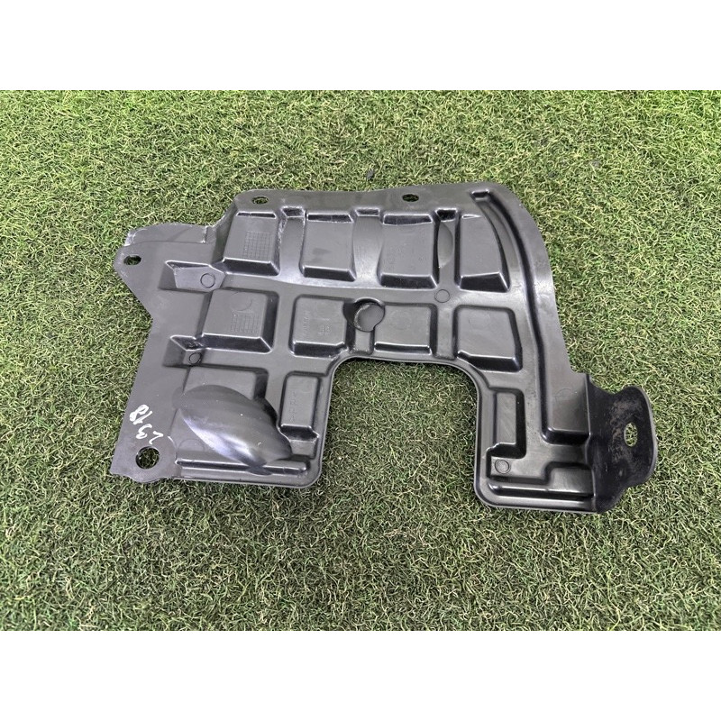 Захист двигуна (кузов і елементи) Nissan Rogue T33 2021 2.5 648396RA0A