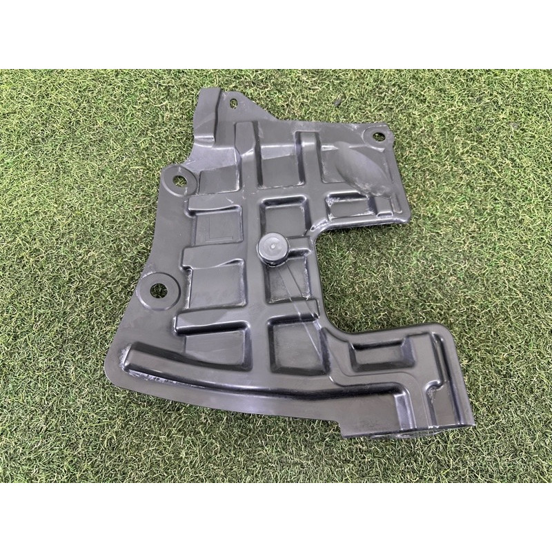 Захист двигуна (кузов і елементи) Nissan Rogue T33 2021 2.5 648396RA0A