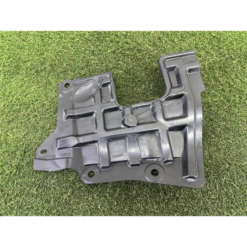 Захист двигуна (кузов і елементи) Nissan Rogue T33 2021 2.5 648396RA0A