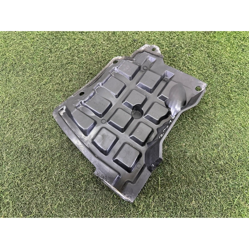 Захист двигуна (кузов і елементи) Nissan Rogue T33 2021 2.5 648386RA0A