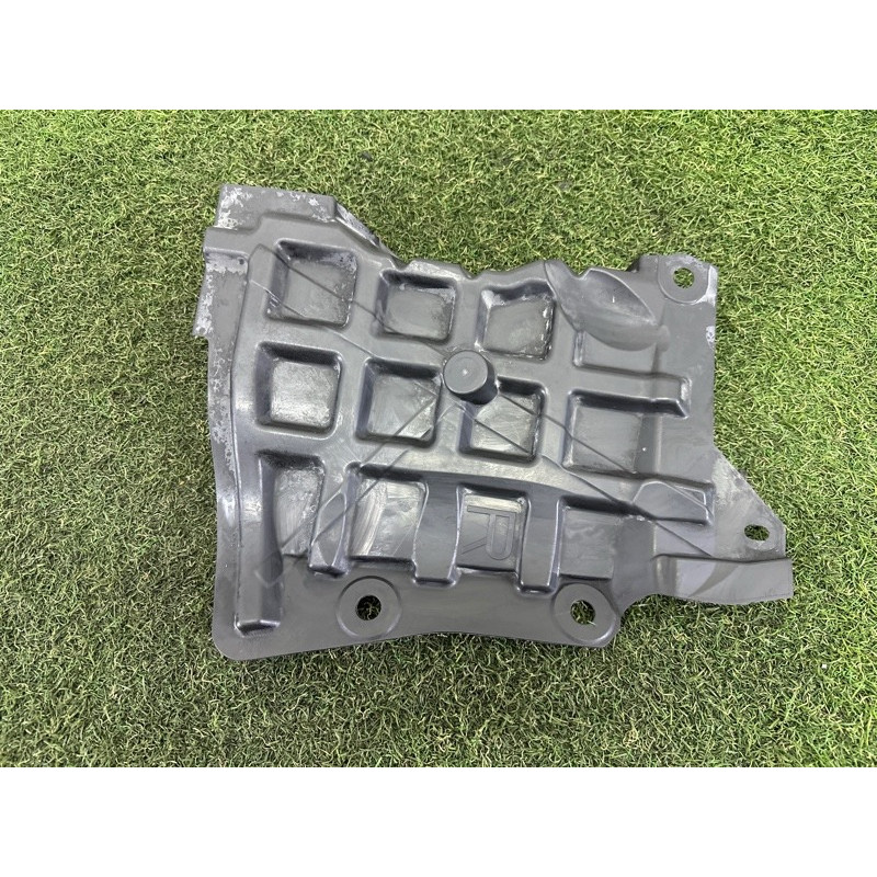 Захист двигуна (кузов і елементи) Nissan Rogue T33 2021 2.5 648386RA0A