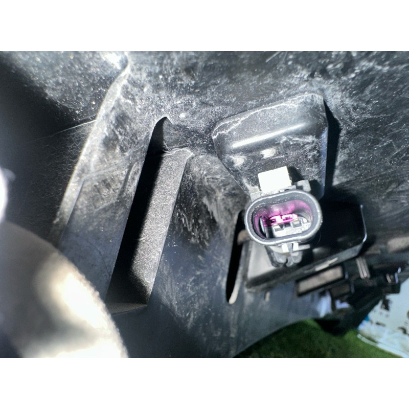 Спойлер (кузов и элементы) LAND ROVER Discovery Sport L550 2016 2.0 LR086388