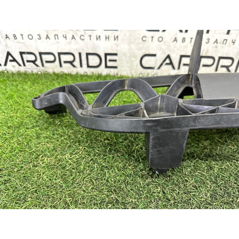 Кріплення бампера (кузов і елементи) AUDI Q7 4L 2015 3.0 CNRB 4L0807329