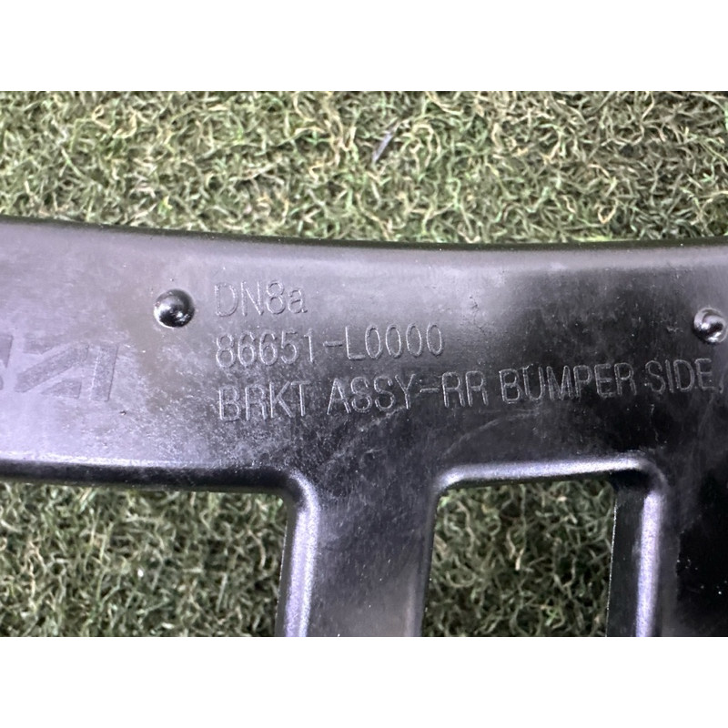 Крепление бампера (кузов и элементы) Hyundai Sonata DN8 2020 2.5 86651L0000