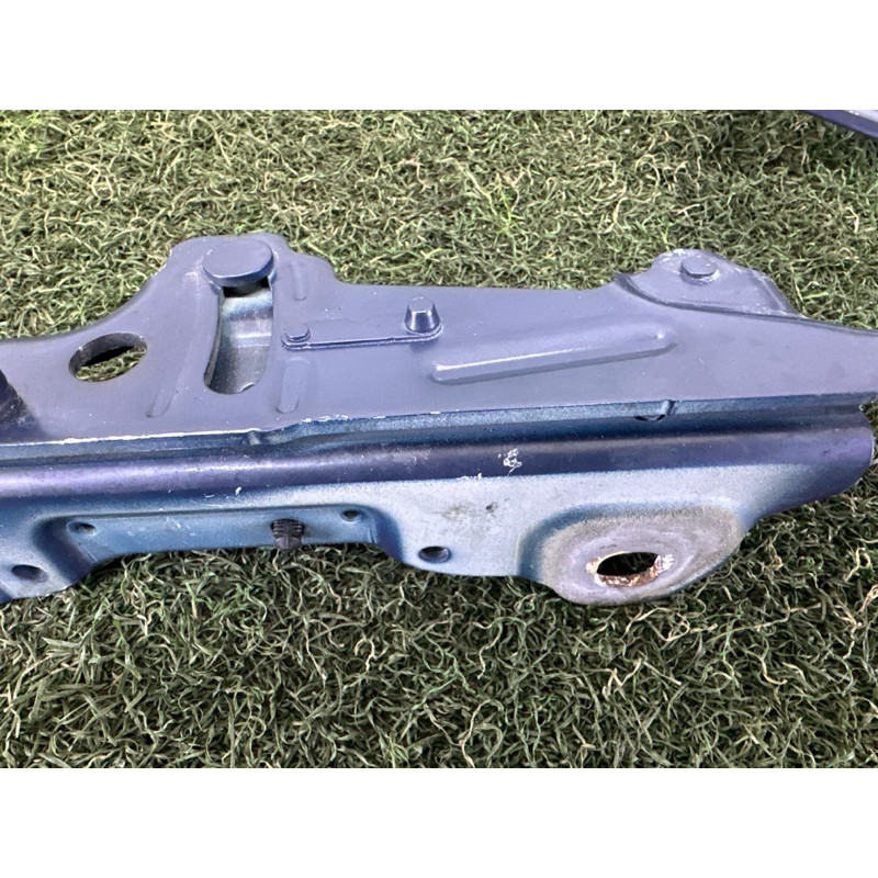 Петля капота (кузов і елементи) BMW X1 F48 2016 2.0 41007427126