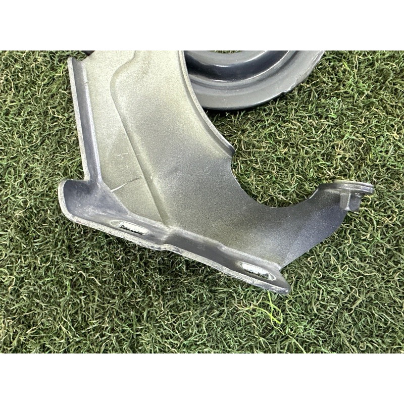 Петля капота (кузов і елементи) Nissan Rogue T33 2022 1.5 654006RA0A