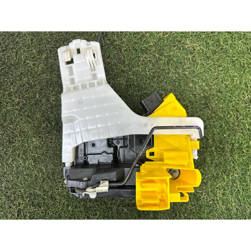 Замок двери (кузов и элементы) Hyundai Sonata DN8 2020 2.5 81310L1010