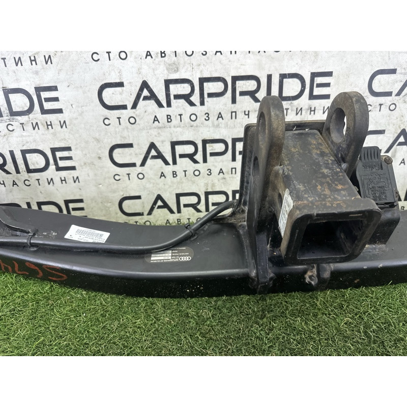 Фаркоп (кузов і елементи) AUDI Q7 4L 2015 3.0 CNRB 4L0803921M
