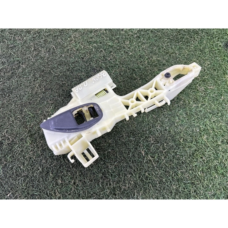 Кронштейн ручки дверей (кузов и элементы) Hyundai Sonata DN8 2020 2.5 82665L1200